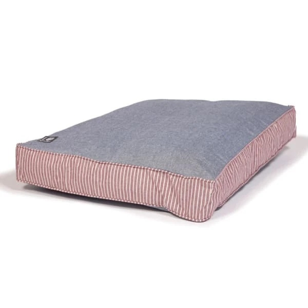 Danish Design Maritime Box Duvet Dog Bed - Red 4 Danish Design Maritime Box Duvet Dog Bed - Red - Image 2