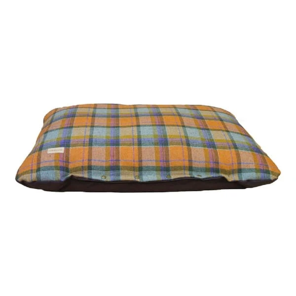 Earthbound Tweed Flat Cushion Dog Bed - Orange 5 Earthbound Tweed Flat Cushion Dog Bed - Orange - Image 3