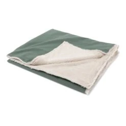 FuzzYard Life Dog Blanket - Myrtle Green